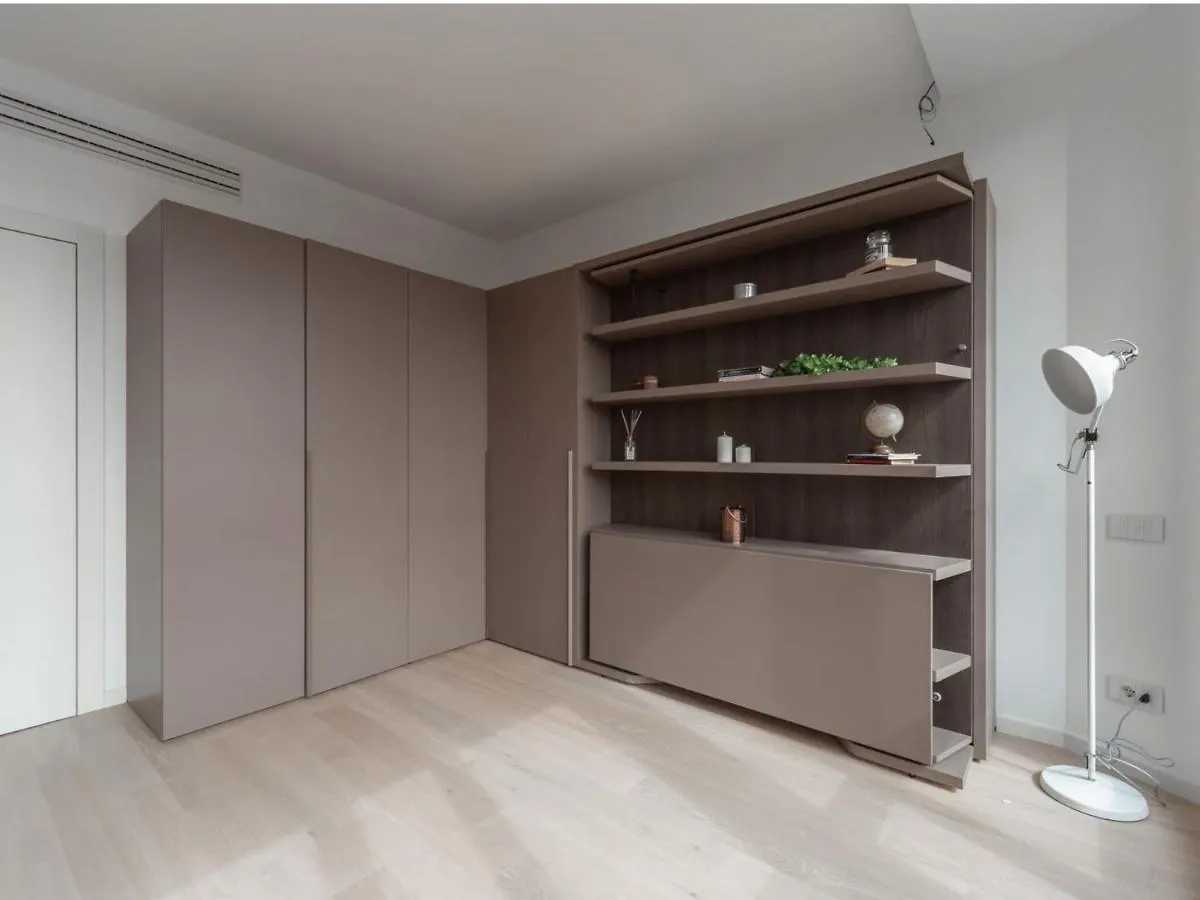 Apartment The Best Rent - Monolocale Moderno A Due Passi Dal Duomo Milan