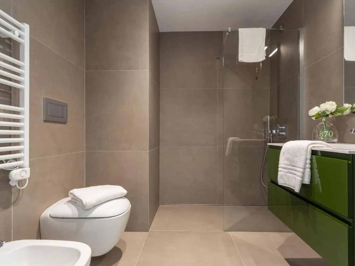 Apartment The Best Rent - Monolocale Moderno A Due Passi Dal Duomo Milan Italy
