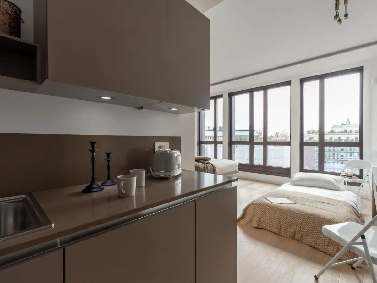 The Best Rent - Monolocale Moderno A Due Passi Dal Duomo Milan 0*,